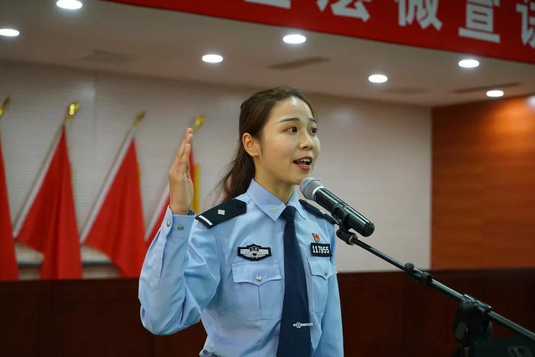 最新中文源，开启学习之旅，拥抱变化，自信成就梦想之路