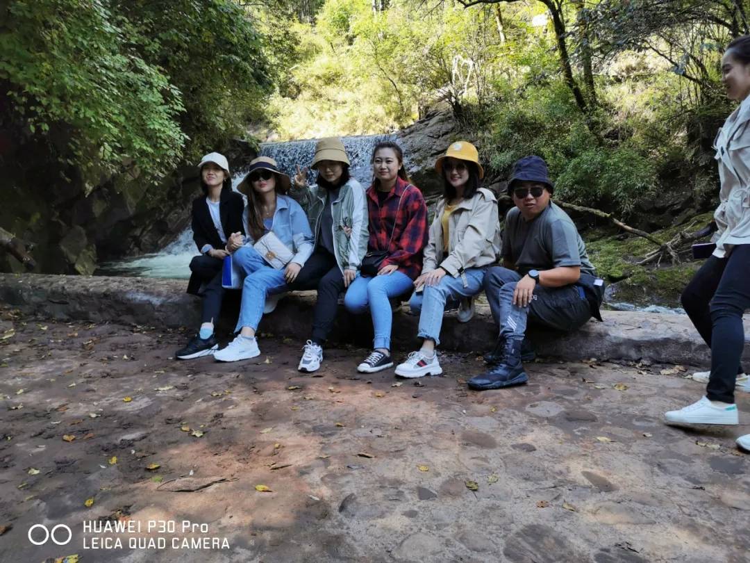 李涵辰最新探险之旅，拥抱自然，探索内心宁静乐土