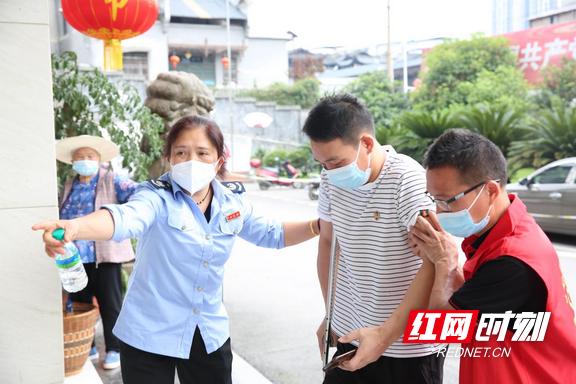 龙山科技革新引领未来生活潮流，最新高科技产品重磅登场新闻速递