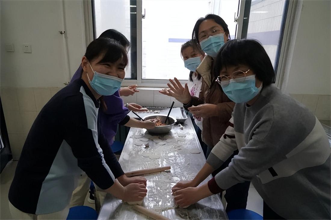 大陆最新疫情动态，温情与陪伴在日常抗疫中的重要性