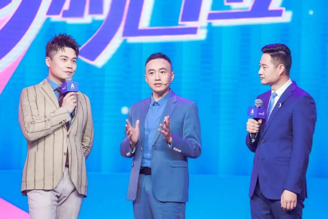 张峻豪下班最新，高科技巅峰之作引领未来生活新潮流
