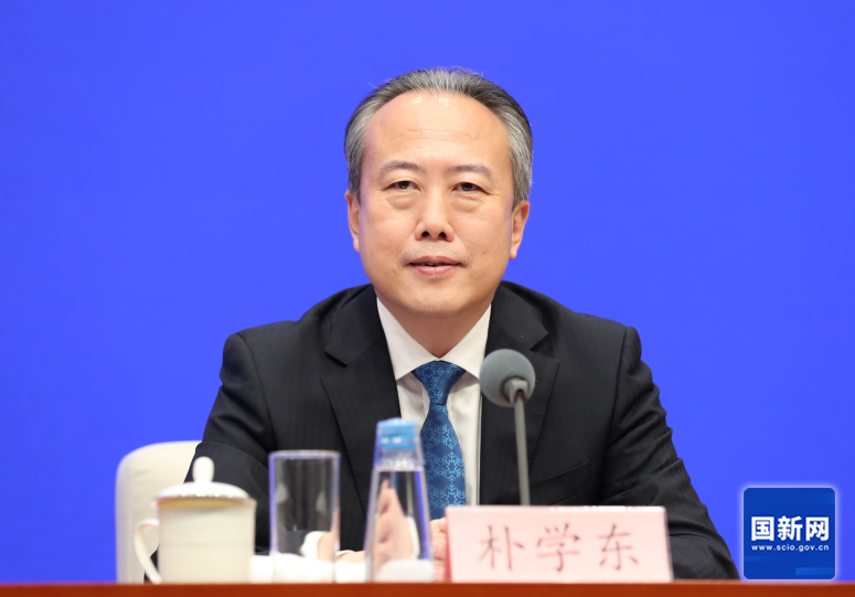 国新办发布会聚焦经济财政重要时刻，财政部部长出席解读政策动向
