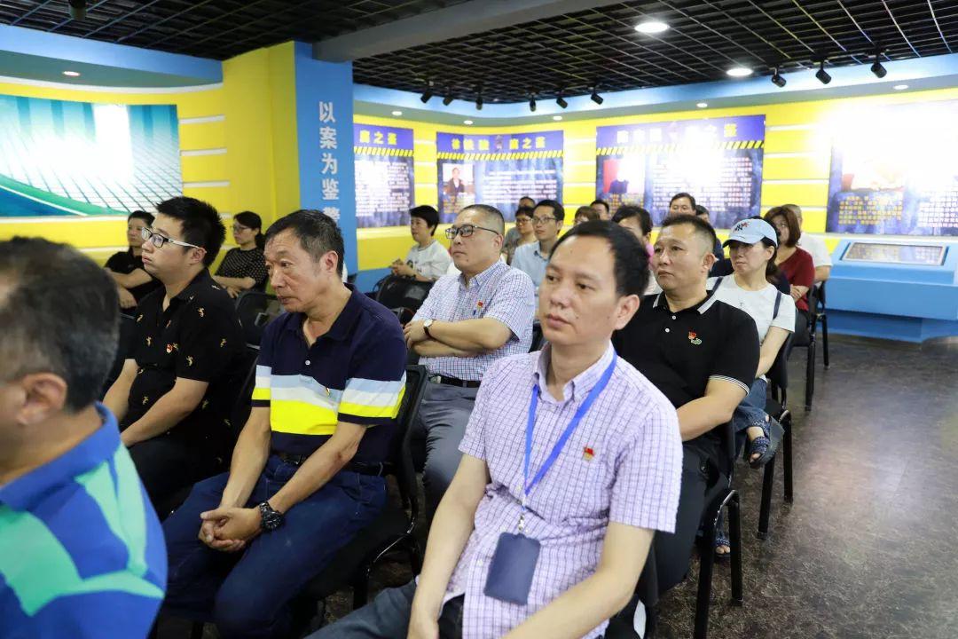 福建泉州突发严重伤害案件，造成2死2伤，警钟长鸣！