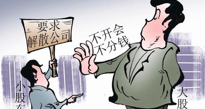 余华英面对指控的应对策略，应对指控的步骤指南及心理建议
